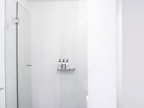 LittleStay Eporo - Central Apartments - Accommodation Search 7