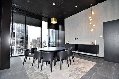 Melbourne Empire Apartments - Accommodation Search 6