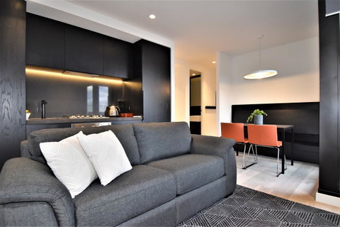 Melbourne Empire Apartments - Accommodation Search 13