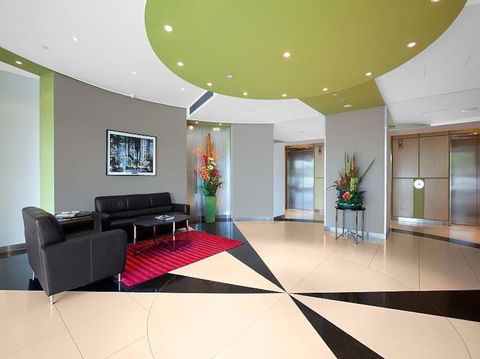 3BR Apartment At Victoria Tower Southbank - Accommodation Search 16