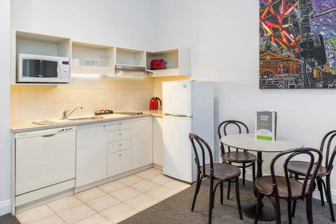 Mantra City Central - Accommodation Search 2