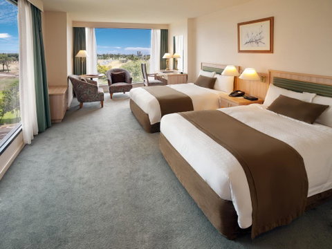 Bayview On The Park - Accommodation Search 8