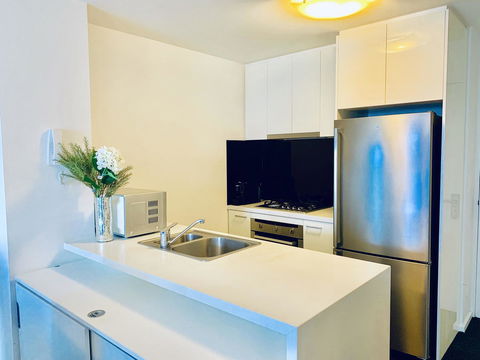 Luxury Apartments With View - Accommodation Search 8