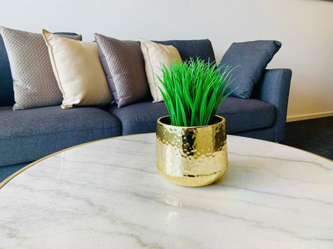 Luxury Apartments With View - Accommodation Search 9