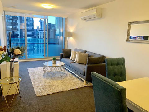 Luxury Apartments With View - Accommodation Search 5