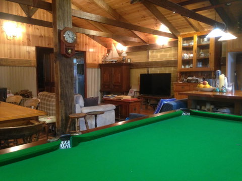 Mud Hollow Barn - Accommodation Search 11