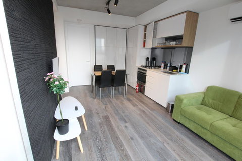 Carlson View Serviced Apartments - Accommodation Search 13