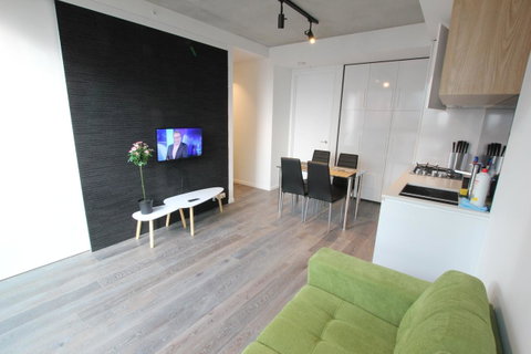 Carlson View Serviced Apartments - Accommodation Search 11