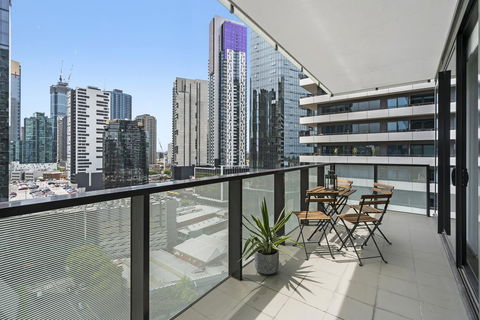 Complete Host Tiara Apartments - Accommodation Search 28