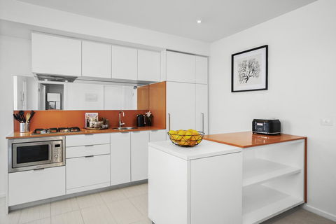 Complete Host Tiara Apartments - Accommodation Search 14