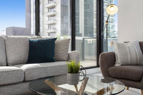 Complete Host Tiara Apartments - Accommodation Search 21