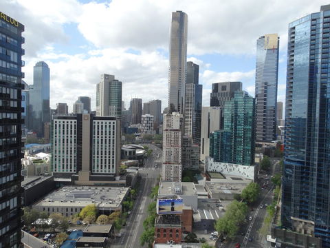 Cloud9 Luxury Apartments - Accommodation Search 22
