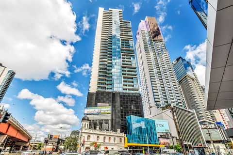 Cloud9 Luxury Apartments - Accommodation Search 17