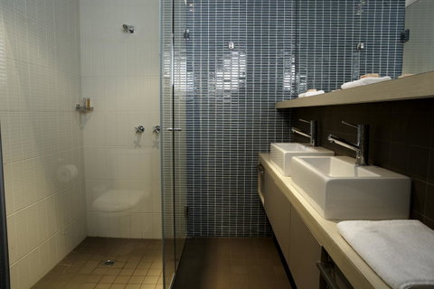 Best Western Melbourne City - Accommodation Search 42
