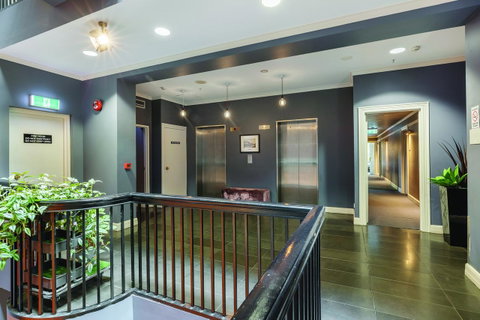 Best Western Melbourne City - Accommodation Search 6