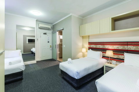 Best Western Melbourne City - Accommodation Search 5