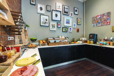 Best Western Melbourne City - Accommodation Search 19