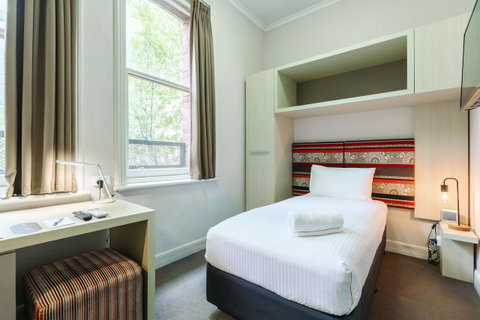 Best Western Melbourne City - Accommodation Search 13
