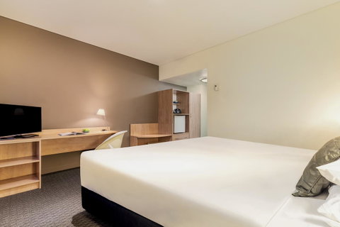 Ibis Melbourne Hotel And Apartments - Accommodation Search 6