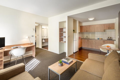 Ibis Melbourne Hotel And Apartments - Accommodation Search 12