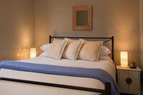 Athelstane House - Accommodation Search 16