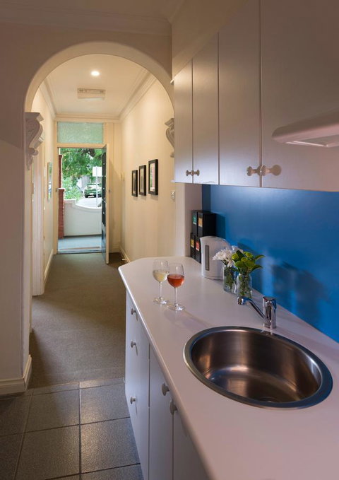 Athelstane House - Accommodation Search 12