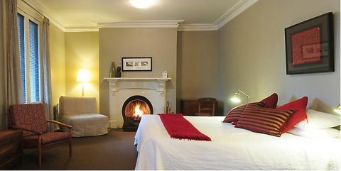 Athelstane House - Accommodation Search 8