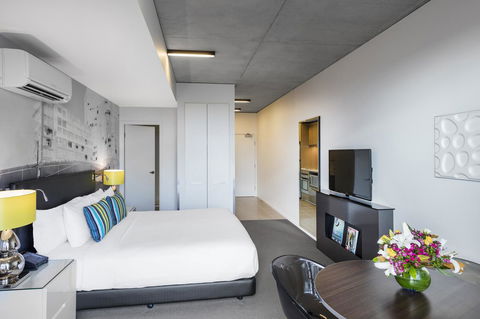 Apartments @ 350 William - Accommodation Search 8