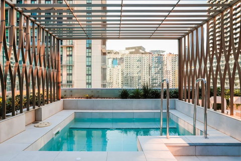 Cosmo Central Hotel Apartment - Accommodation Search 18
