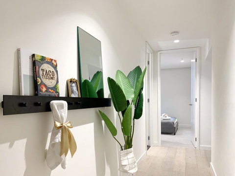 Cosmo Central Hotel Apartment - Accommodation Search 2