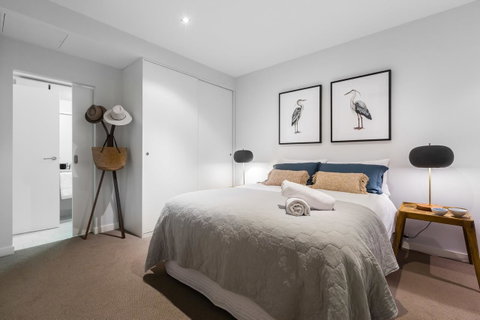 Auguste, Melbourne CBD Private Accommodation With Parking - Accommodation Search 4
