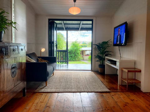 Cinta Cottage - Accommodation Search 6