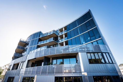 Anchorage Apartments Hampton - Accommodation Search 2