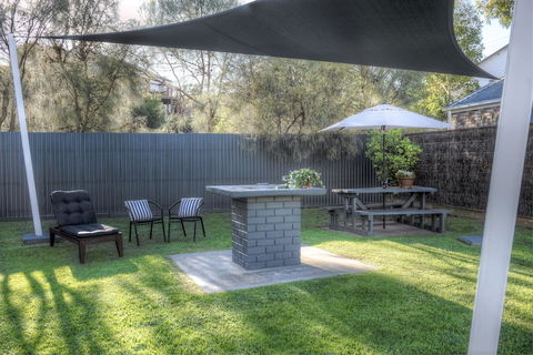 Sorrento Beach Motel - Accommodation Search 30