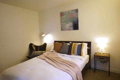 [Modern/Spacious]2BDR CBD FREE Carpark, FREE Wifi - Accommodation Search 6