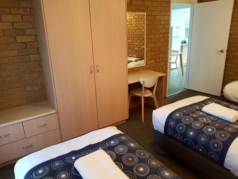 Tropicana Motor Inn - Accommodation Search 29