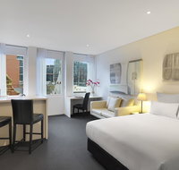 Oaks On Collins - Accommodation Search