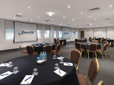 Oaks Melbourne On Collins Suites - Accommodation Search 5