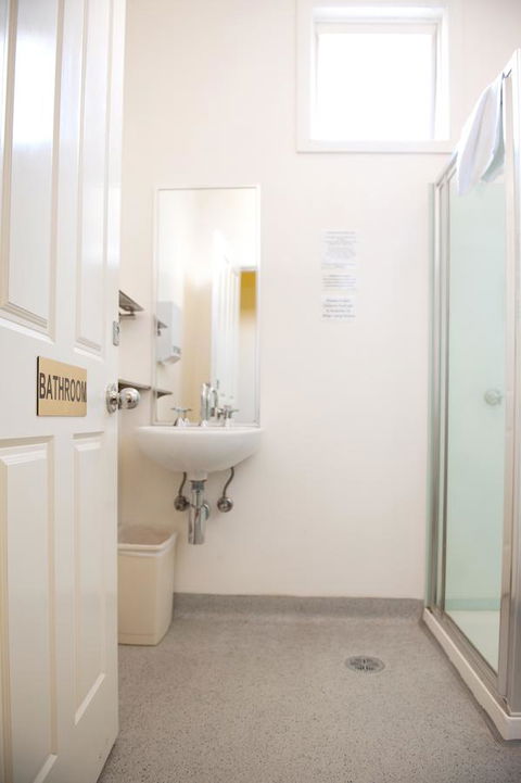 Hotel Claremont Guest House - Accommodation Search 42