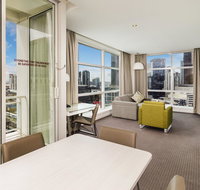 Clarion Suites Gateway - Accommodation Search