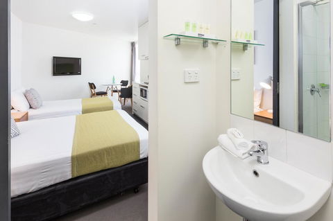 City Edge North Melbourne Apartment Hotel - Accommodation Search 17