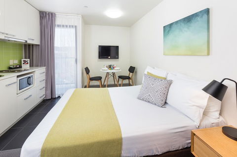 City Edge North Melbourne Apartment Hotel - Accommodation Search 13