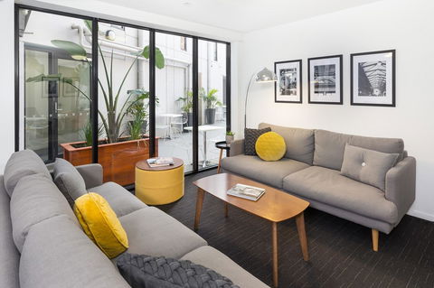 City Edge North Melbourne Apartment Hotel - Accommodation Search 10