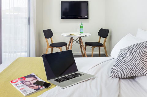 City Edge North Melbourne Apartment Hotel - Accommodation Search 3