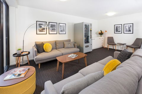 City Edge North Melbourne Apartment Hotel - Accommodation Search 18