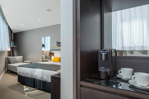 Peppers Docklands - Accommodation Search 16