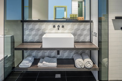 Peppers Docklands - Accommodation Search 27