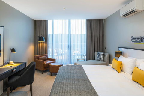 Peppers Docklands - Accommodation Search 18