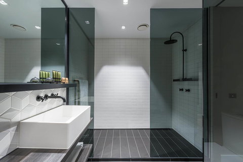 Peppers Docklands - Accommodation Search 21