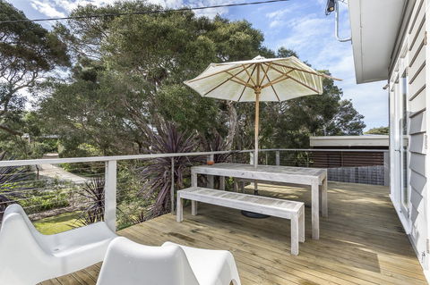 Sunset On Scott - Relax In Tranquility & Style - Accommodation Search 4